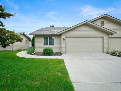 3940 Spruce Meadows Dr