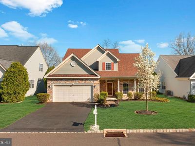 342 N Founders Ct