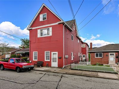 222 Adrian Ave
