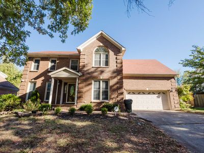 3757 Kenesaw Dr