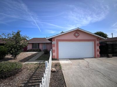 10429 White Rock Rd