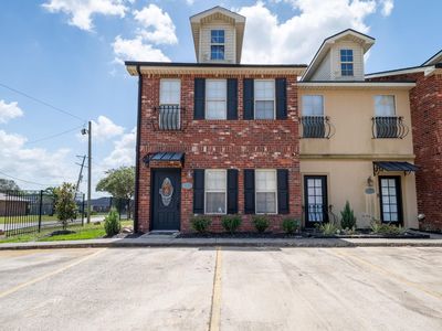 4400 Brown St APT Z