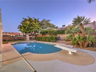 8023 Hackberry Dr