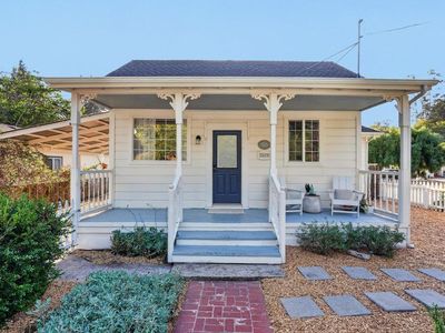 3499 N Main St