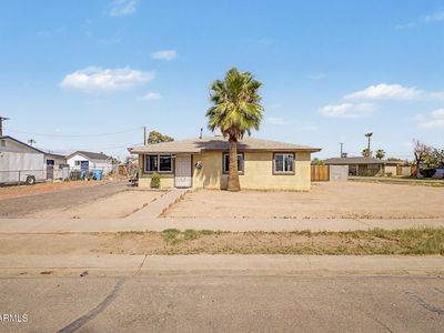 2529 N 40TH Avenue