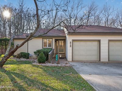 315 Lake Catherine Cir