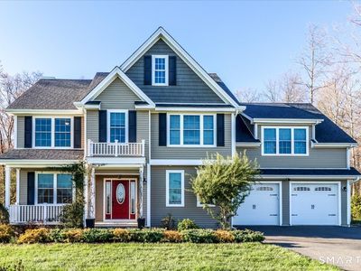 100 Hawthorne Lane