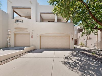 8720 Desert Fox Way NE