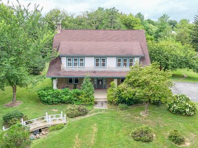 1853 Flowing Springs Rd