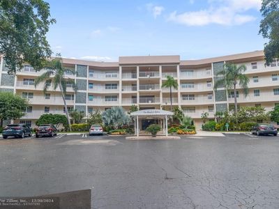 3505 Oaks Way UNIT 211