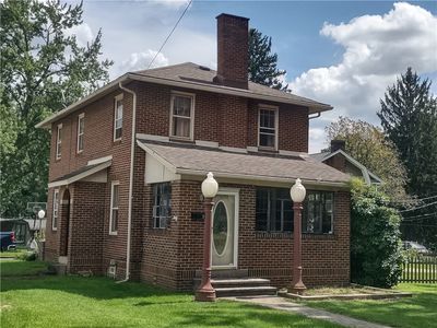9 Grandview Ave