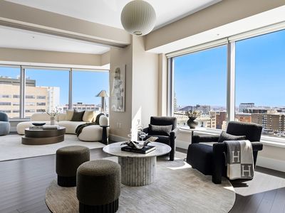 110 Stuart St Unit 18H