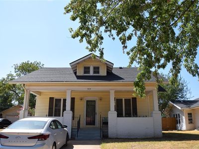 404 S 9th St