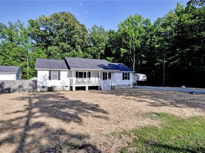 6139 Lamberth Ln