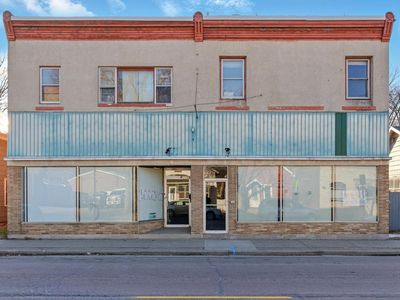 1711 George STREET