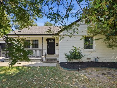 2251 S Delaware Ct