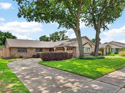 2210 Tannehill Dr