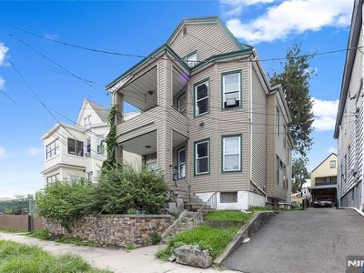 226 Lawrence St