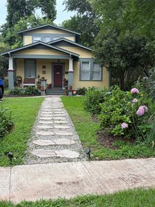 407 Albany Ave