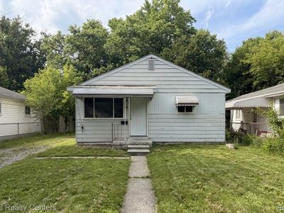 Property at 37 E Brooklyn Ave, Pontiac, MI