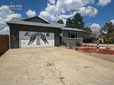 1221 Lawson Ln