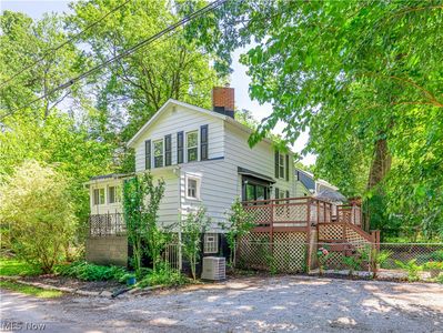 260 E Pace Ave