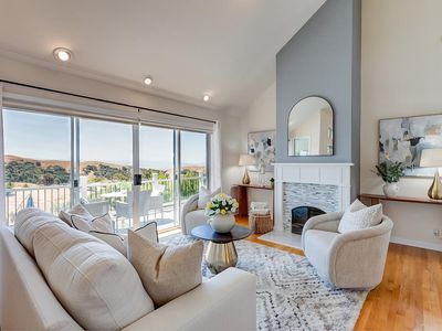 3415 Spring Creek Ln