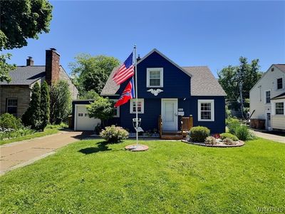 488 Lamarck Dr