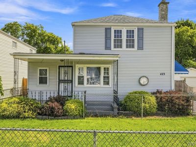 Property at 423 76th St, Niagara Falls, NY