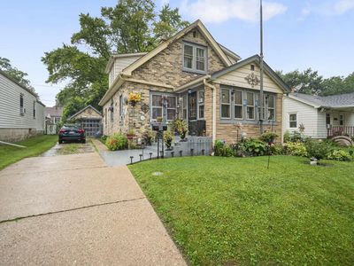 1329 South 89th STREET