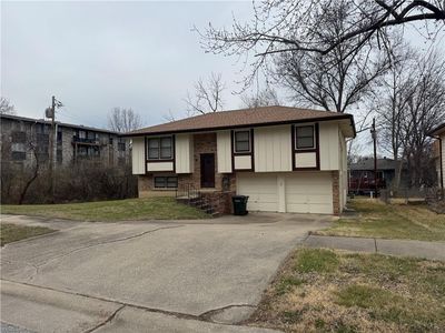 1216 Michigan St