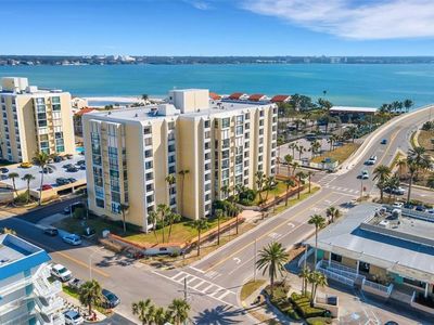 800 S Gulfview Blvd APT 607