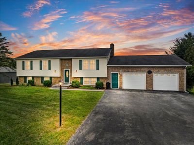 Property at 5423 Ridgeview Waye, Dublin, VA