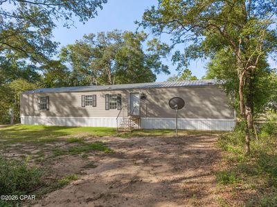 3382 Lakeshore Dr