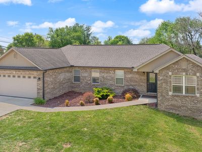233 Algonquin Trl