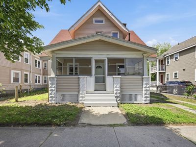 62 Kenyon St