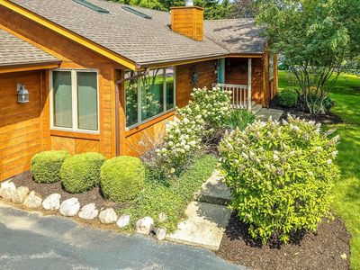 Property at 584 Sunnyfield Rd, Belvidere, IL
