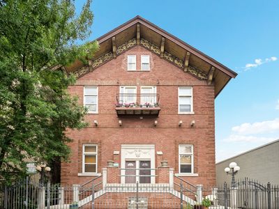 2350 N Kedzie Blvd Unit H