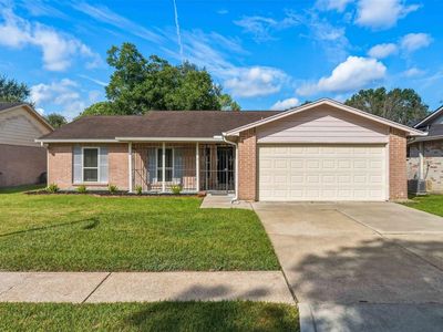 10514 Long River Dr
