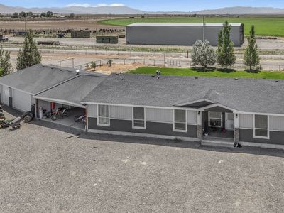 2900 Van Diest Rd