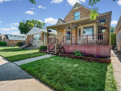 4953 N Meade Ave
