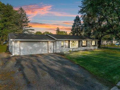 106 South OAK STREET