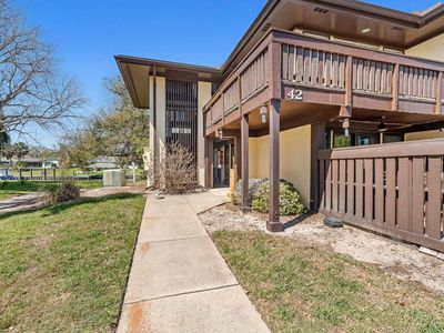 42 Club House Dr APT 101