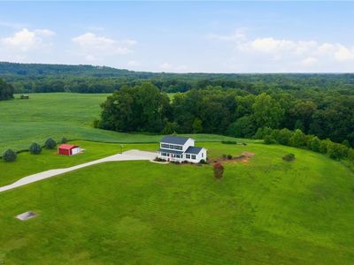 Property at 1950 Huckleberry Ridge Rd, Hiddenite, NC