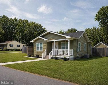 37 Greenbriar Rd