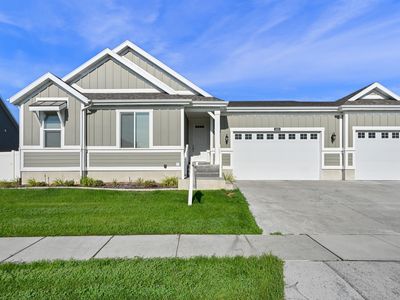 2431 N Hooded Crane Cir