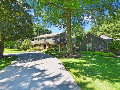 3476 Rolling Hills Dr