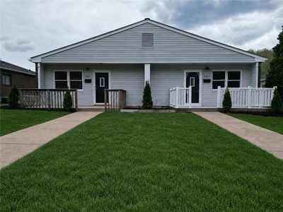 2727/2729 Kingston Dr