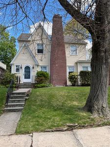 54 Ogden Avenue