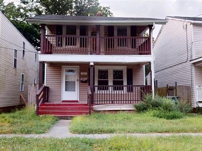2013 Saint Denis Ave